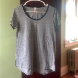 LulaRoe tee